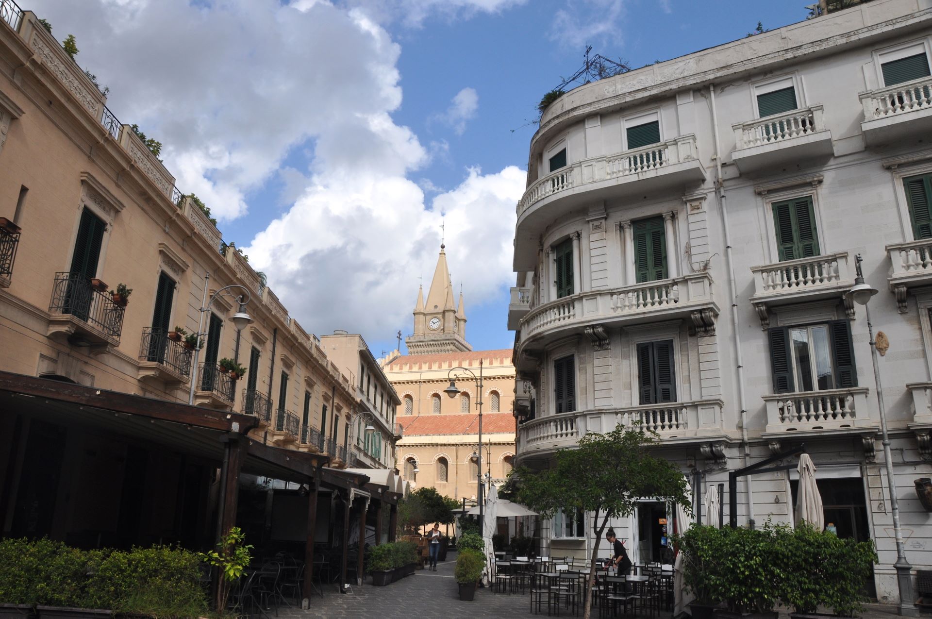 Messina (Photo license: CC BY 2.0)